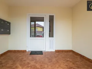 Prodej bytu 1+1, Odolena Voda, Komenského, 35 m2