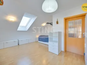 Prodej komerční nemovitosti, Zlín, Kvítková, 609 m2