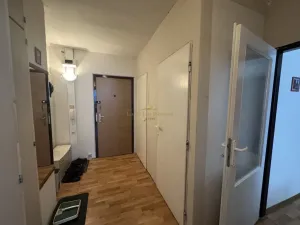 Prodej bytu 1+1, Praha - Černý Most, Ronešova, 35 m2