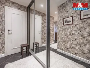 Prodej bytu 3+kk, Praha - Horní Měcholupy, Mantovská, 90 m2