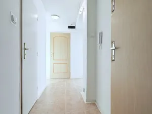 Prodej bytu 3+1, Ostrava, Výškovická, 59 m2