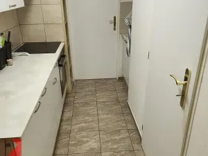 Prodej bytu 2+kk, Kralupy nad Vltavou, sídl. Hůrka, 38 m2