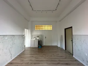 Pronájem kanceláře, Pardubice, Sukova třída, 37 m2