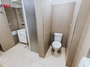 Pronájem bytu 2+1, Praha - Podolí, Nad Ondřejovem, 42 m2