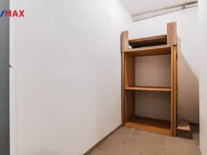 Pronájem bytu 2+1, Praha - Podolí, Nad Ondřejovem, 42 m2