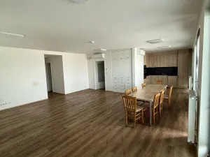 Pronájem kanceláře, Brno, Hvězdová, 109 m2