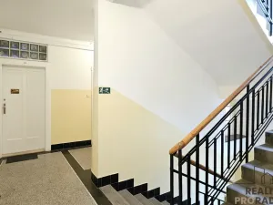 Pronájem bytu 2+kk, Praha - Vysočany, Prouzova, 50 m2