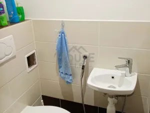 Prodej bytu 2+1, Praha - Bubeneč, Korunovační, 51 m2