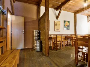 Prodej obchodního prostoru, Ústí nad Labem, Pod Parkem, 85 m2