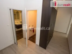 Pronájem bytu 4+kk, Praha - Háje, Jurkovičova, 94 m2