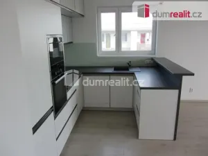 Pronájem bytu 4+kk, Praha - Háje, Jurkovičova, 94 m2