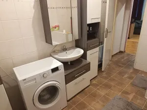 Pronájem bytu 2+1, Ústí nad Labem, Šafaříkovo náměstí, 80 m2