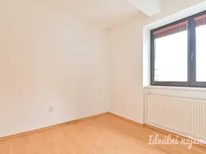 Pronájem bytu 2+kk, Brno, Burešova, 47 m2
