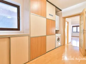 Pronájem bytu 2+kk, Brno, Burešova, 47 m2