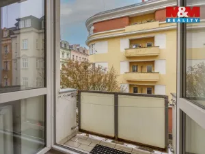 Prodej bytu 2+1, Karlovy Vary, K. Čapka, 55 m2