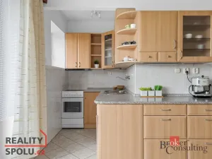 Prodej bytu 3+kk, Dvůr Králové nad Labem, Klazarova, 390 m2