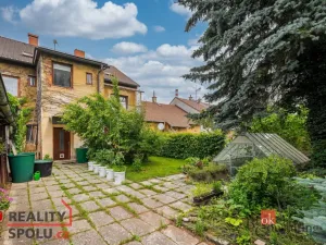 Prodej bytu 3+kk, Dvůr Králové nad Labem, Klazarova, 390 m2