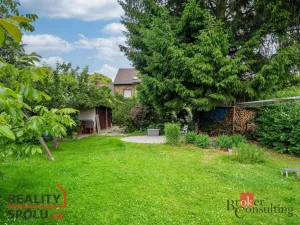 Prodej bytu 3+kk, Dvůr Králové nad Labem, Klazarova, 390 m2