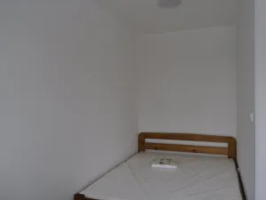 Pronájem bytu 1+kk, Praha - Motol, Hennerova, 48 m2