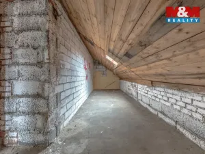 Prodej rodinného domu, Dobrovice - Sýčina, 129 m2