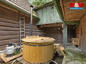 Prodej chalupy, Polička - Lezník, 177 m2