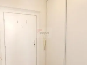 Pronájem bytu 1+kk, Praha - Záběhlice, K prádelně, 34 m2