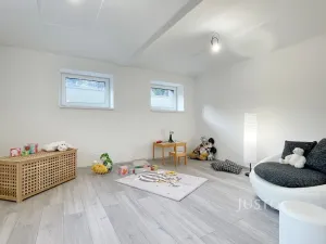 Prodej činžovního domu, Praha, Žitavského, 207 m2