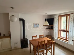 Prodej podílu 1/2 rodinného domu, Praha - Zadní Kopanina, Kavylová, 500 m2