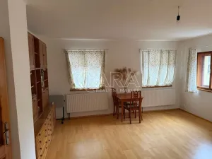 Prodej podílu 1/2 rodinného domu, Praha - Zadní Kopanina, Kavylová, 500 m2