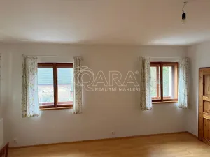 Prodej podílu 1/2 rodinného domu, Praha - Zadní Kopanina, Kavylová, 500 m2
