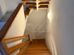 Prodej podílu 1/2 rodinného domu, Praha - Zadní Kopanina, Kavylová, 500 m2