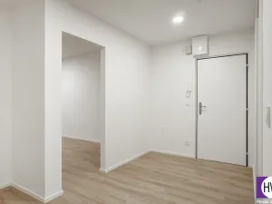 Prodej bytu 4+kk, Praha, Novodvorská, 76 m2