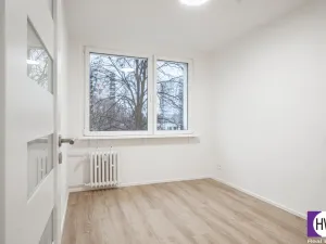Prodej bytu 4+kk, Praha, Novodvorská, 76 m2