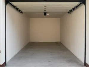 Pronájem garáže, Tišnov, Jungmannova, 18 m2