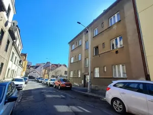 Pronájem bytu 1+kk, Praha - Braník, Pod vinohradem, 27 m2