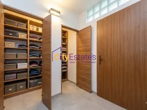 Prodej bytu 3+1, Praha - Motol, Weberova, 77 m2