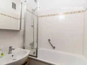 Pronájem bytu 3+1, Odolena Voda, Větrná, 70 m2