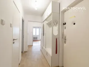 Pronájem bytu 3+1, Odolena Voda, Větrná, 70 m2