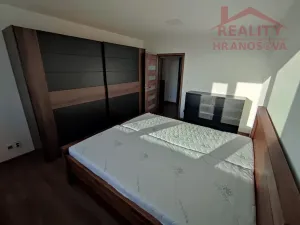 Pronájem bytu 2+1, Hlučín, Jaroslava Seiferta, 56 m2