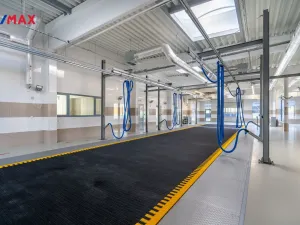 Prodej komerční nemovitosti, Karlovy Vary, 1967 m2