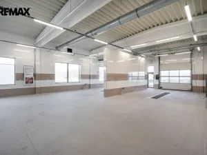 Prodej komerční nemovitosti, Karlovy Vary, 1967 m2