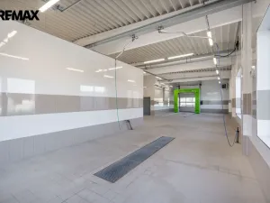 Prodej komerční nemovitosti, Karlovy Vary, 1967 m2