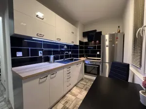 Pronájem bytu 3+1, Pardubice, kpt. Bartoše, 60 m2