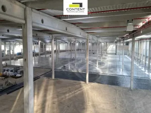 Pronájem výrobních prostor, Vrskmaň, Průmyslová, 4300 m2