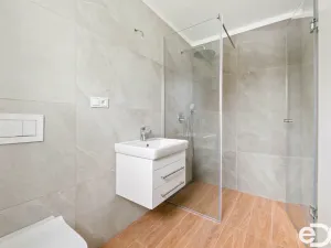 Prodej rodinného domu, Hradec Králové - Plotiště nad Labem, Zahrádkářská, 122 m2