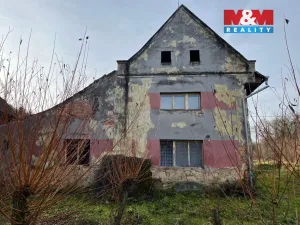 Prodej zemědělské usedlosti, Pnětluky, 181 m2