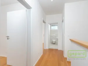 Prodej rodinného domu, Mníšek pod Brdy, U Kolejí, 200 m2