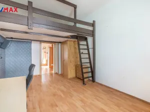 Prodej bytu 1+1, Praha, Vlkova, 34 m2