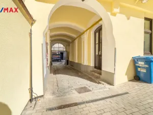 Prodej bytu 1+1, Praha, Vlkova, 34 m2