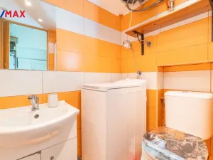 Prodej bytu 1+1, Praha, Vlkova, 34 m2